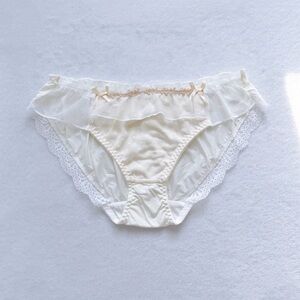 US-M  Korean Brand Cute Chiffon Ruffle Lace Smooth Nylon Bow Panties